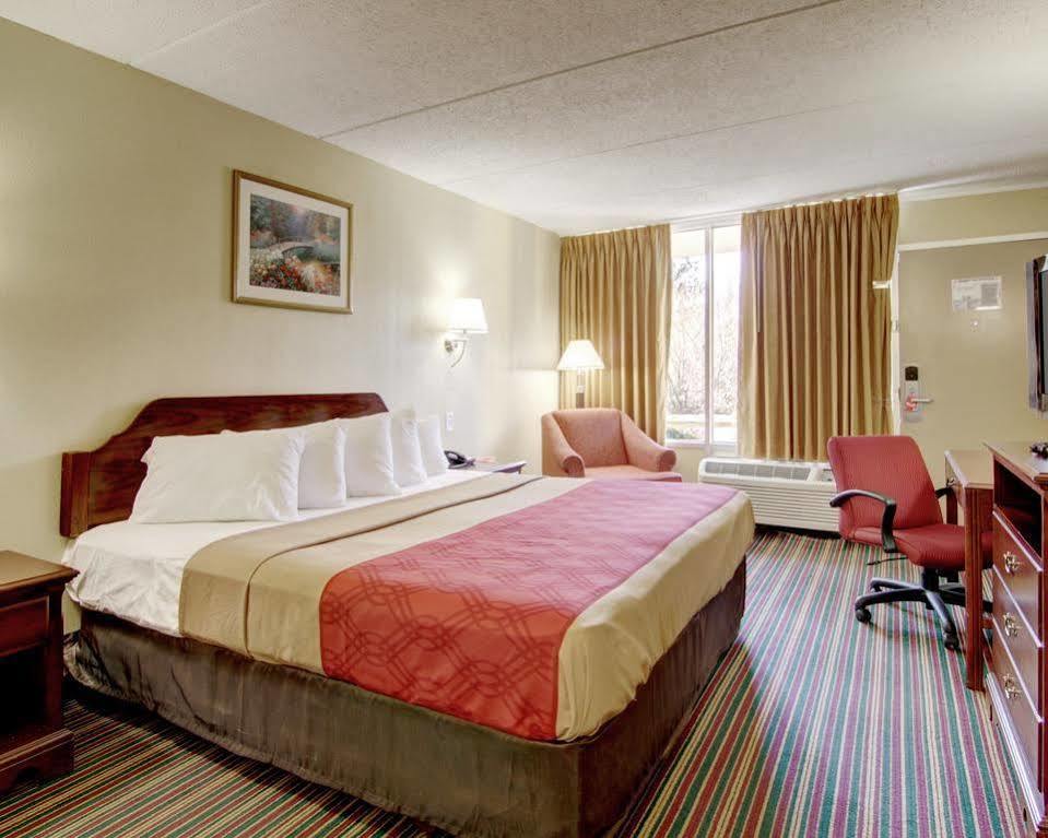 Econo Motel